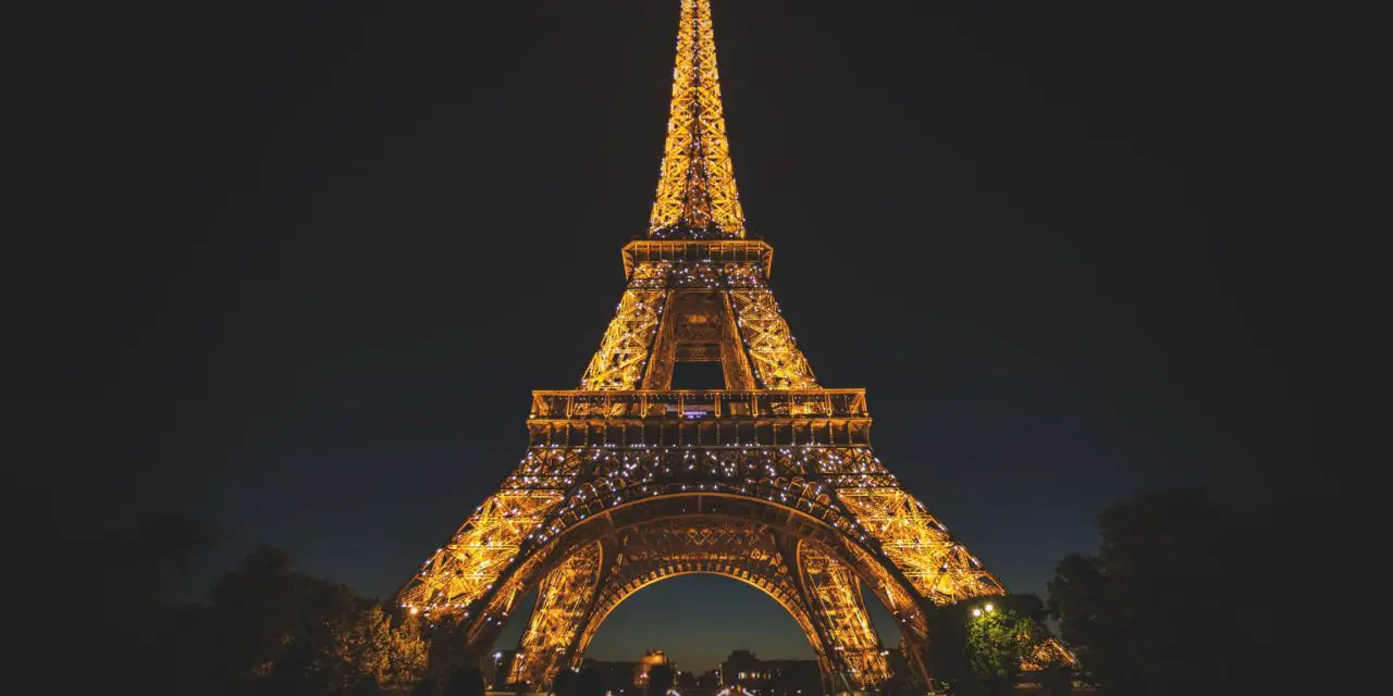 Are There Parts Of Paris To Avoid At Night?