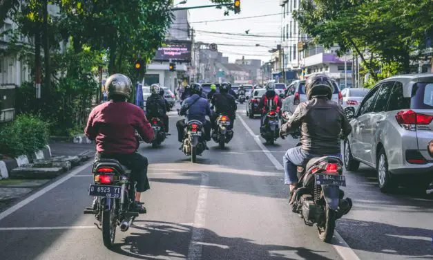 Is Lane Splitting Legal In Florida? Everything You Need To Know
